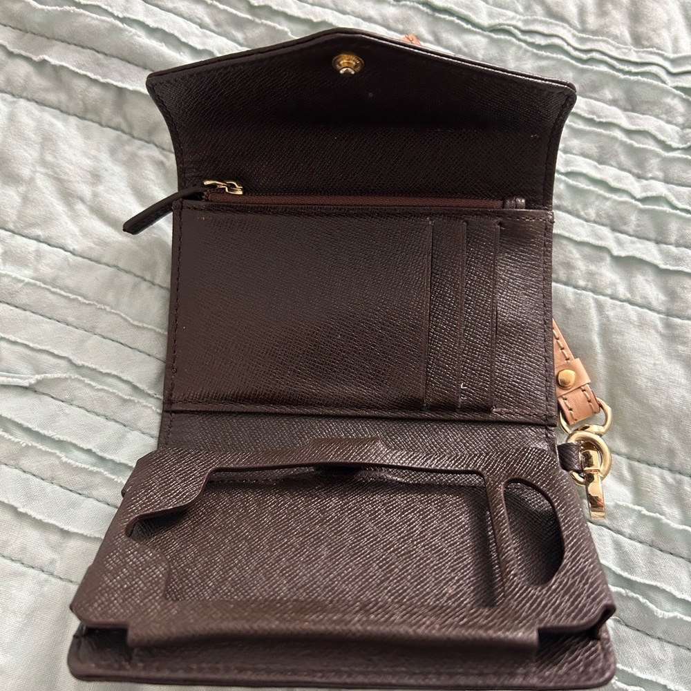 Michael Kors wristlet - Picture 5 of 5